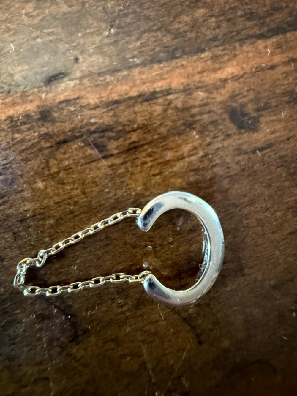 Ear cuff with chain